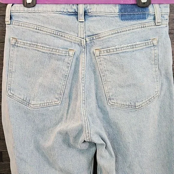 Abercrombie & Fitch The 90's High Rise Light Wash Jeans Size 29 (Size 8) - Picture 8 of 15